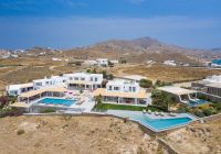 Things You Need to Be Careful of When Renting Luxury Villas